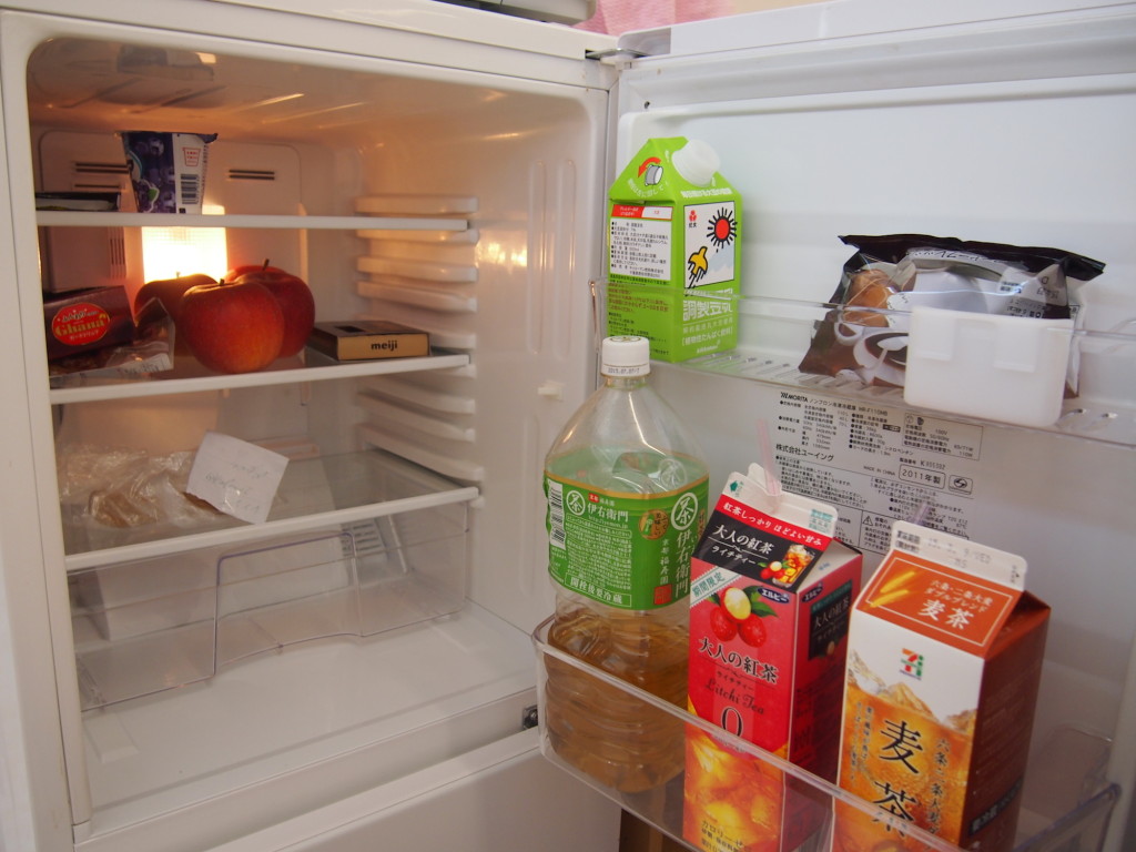 食べ物や飲み物の保存に嬉しい冷蔵庫