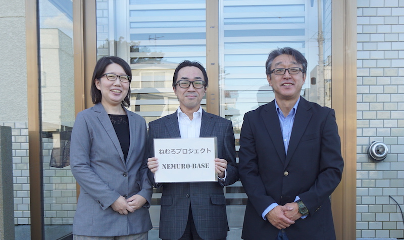 ねむろプロジェクトの事務局を担当されている山田 尚子氏（写真左）とともに